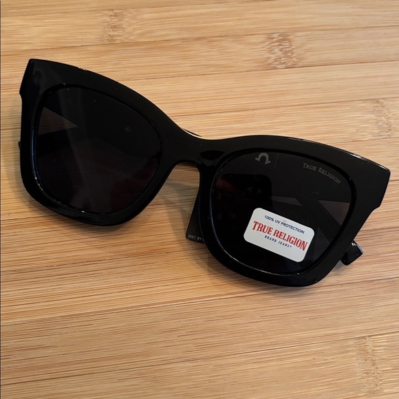Brand New True Religion Black Oversized Square Cat Eye Sunglasses Gold Tone Logo main image 8